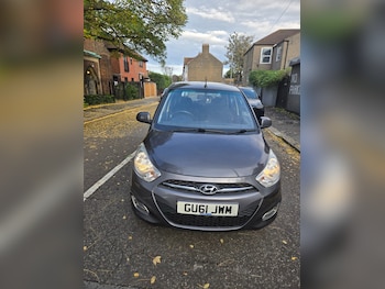 Used Hyundai i10 2011 for sale - 76451983: Photo