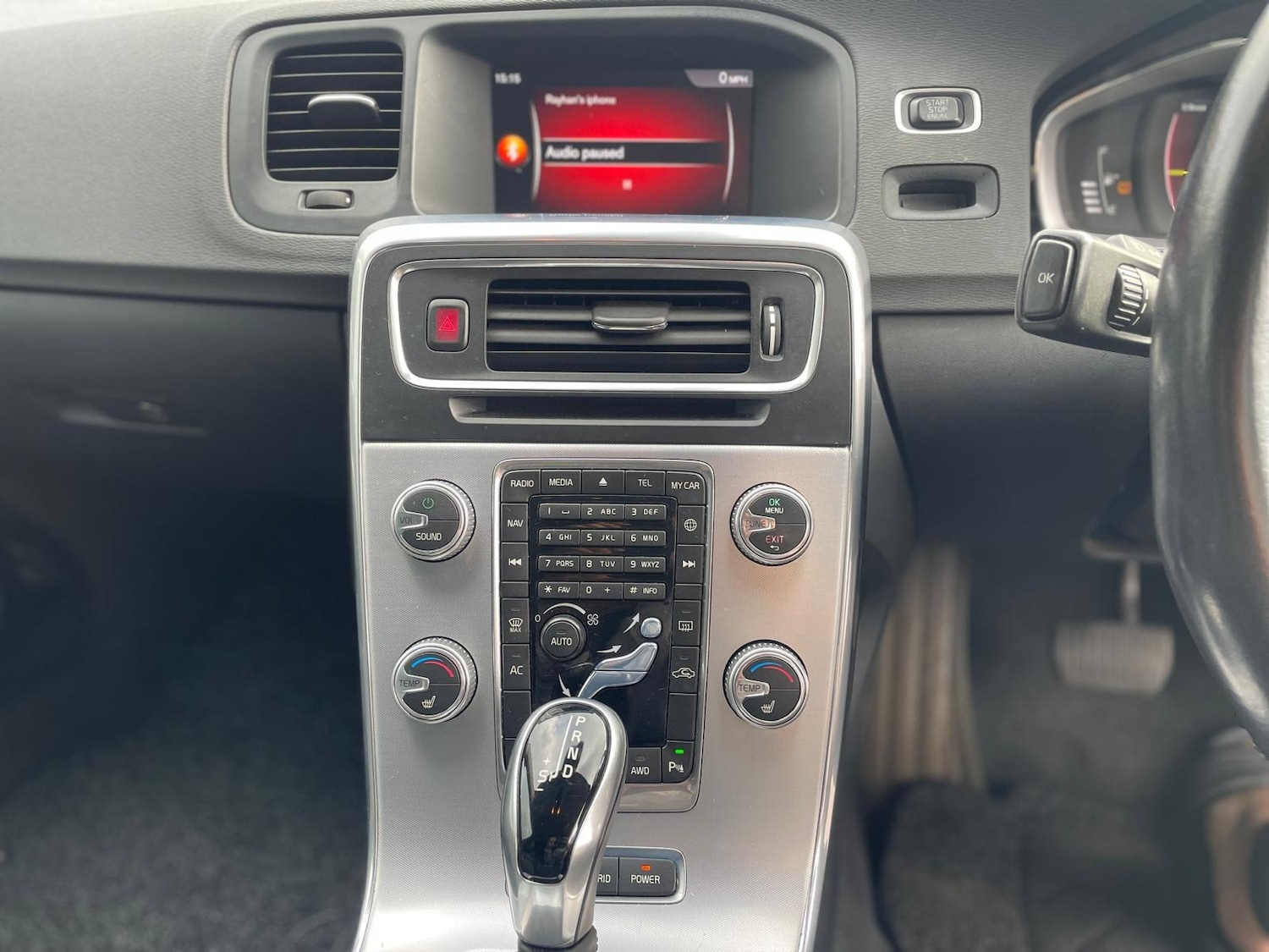 Used Volvo V60 2017 for sale - 76452418: Photo 13