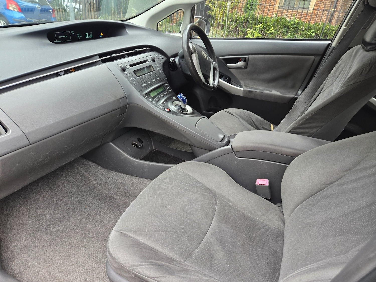 Used Toyota Prius 2010 for sale - 76452027: Photo 9