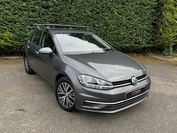 Used Volkswagen Golf 2018 for sale - 79594346: Photo