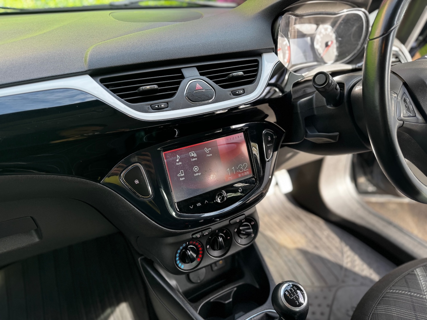 Used Vauxhall Corsa 2015 for sale - 76428663: Photo 18