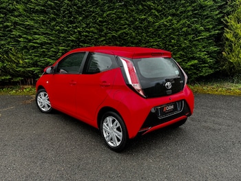 Used Toyota AYGO 2015 for sale - 77798056: Photo