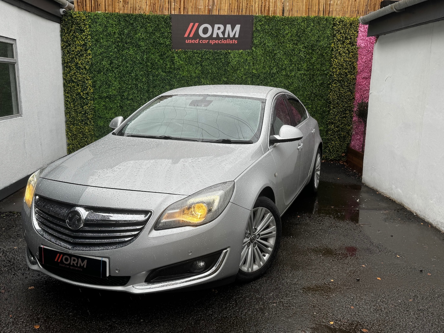 Used Vauxhall Insignia 2015 for sale - 76544370: Photo 1