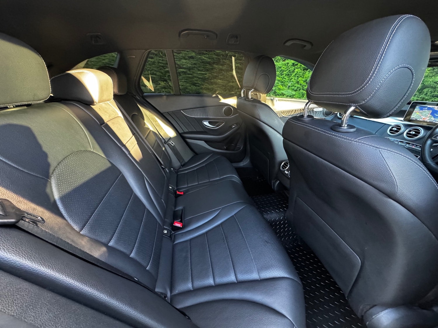 Used Mercedes-Benz C Class 2016 for sale - 76757471: Photo 17