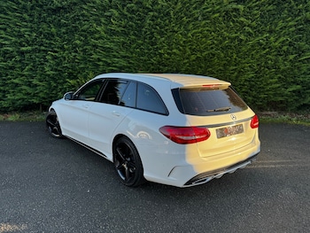 Used Mercedes-Benz C Class 2016 for sale - 76757471: Photo