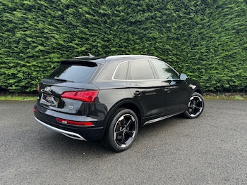 Used Audi Q5 2017 for sale - 77400103: Photo