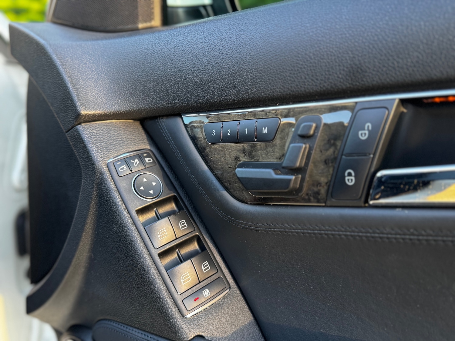 Used Mercedes-Benz C Class 2024 for sale - 76605382: Photo 15