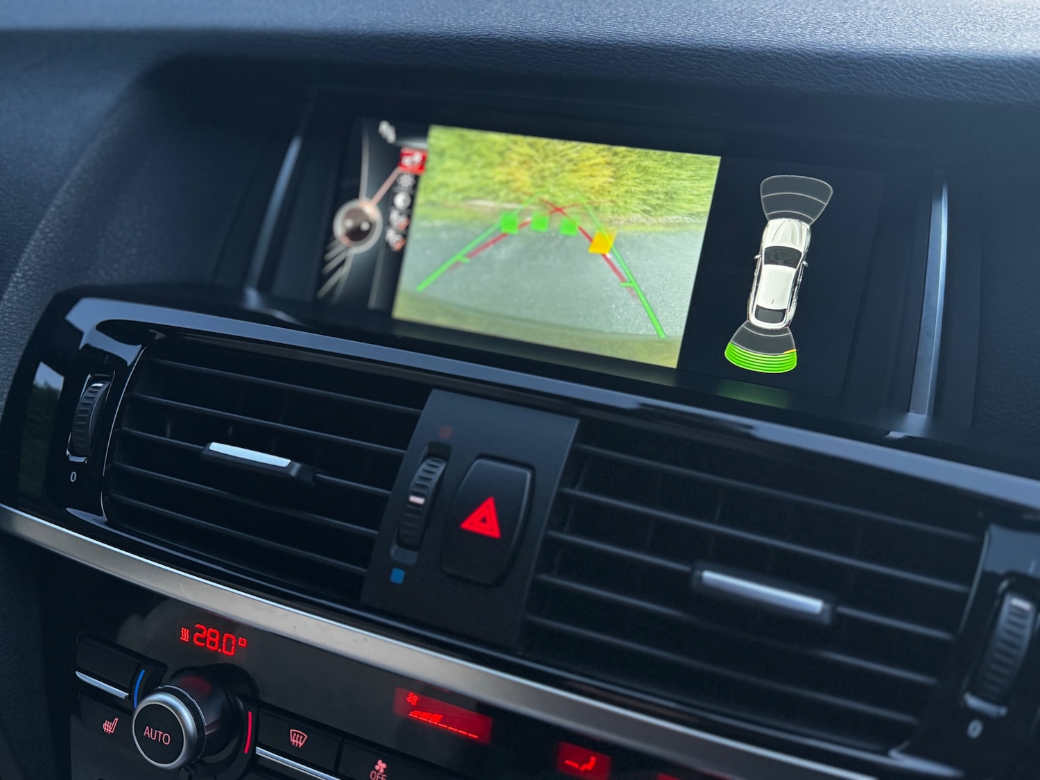 Used BMW X4 2016 for sale - 76941418: Photo 15