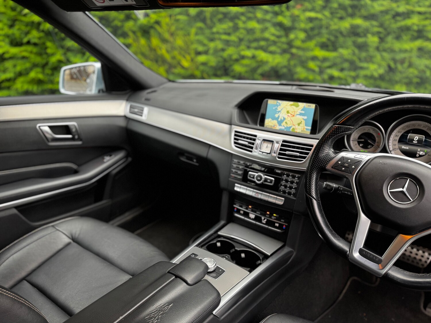 Used Mercedes-Benz E Class 2013 for sale - 77508652: Photo 15