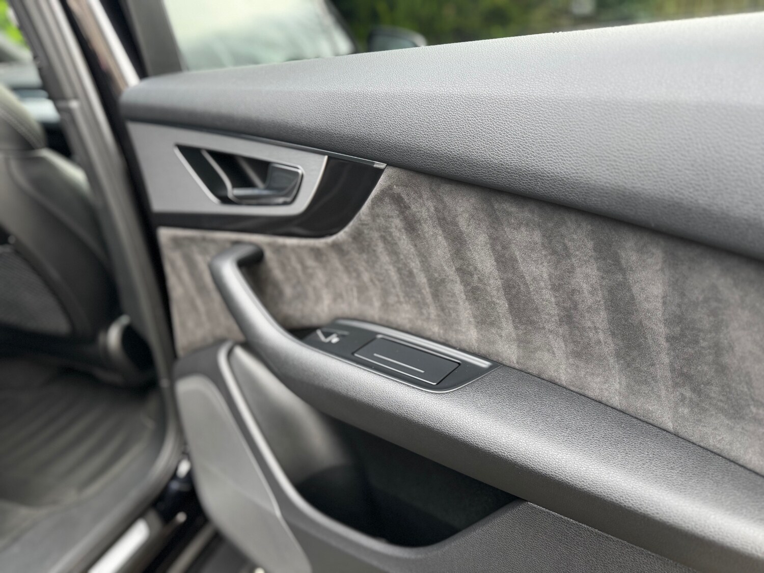 Used Audi Q7 2018 for sale - 77452805: Photo 23