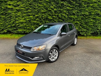 Used Volkswagen Polo 2015 for sale - 78274094: Photo