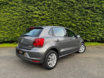 Used Volkswagen Polo 2015 for sale - 78274094: Photo