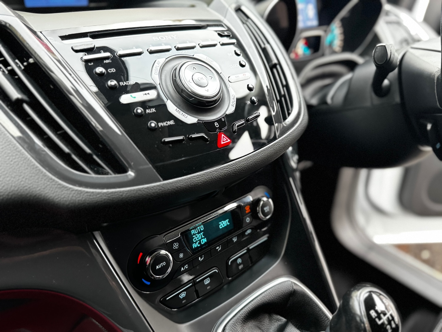 Used Ford Kuga 2015 for sale - 76534167: Photo 21