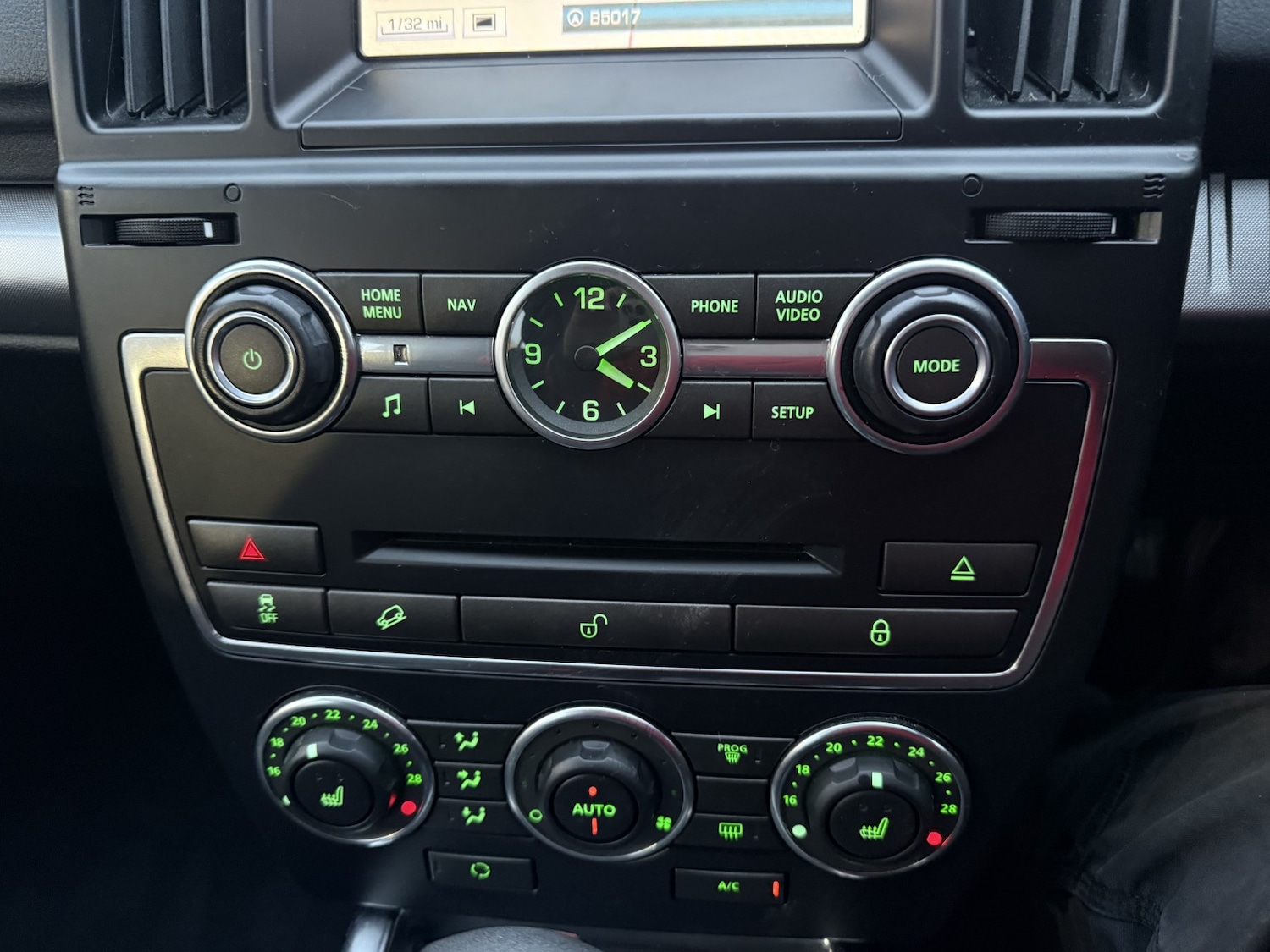 Used Land Rover Freelander 2013 for sale - 77431426: Photo 13