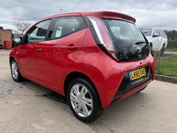 Used Toyota AYGO 2015 for sale - 77792853: Photo