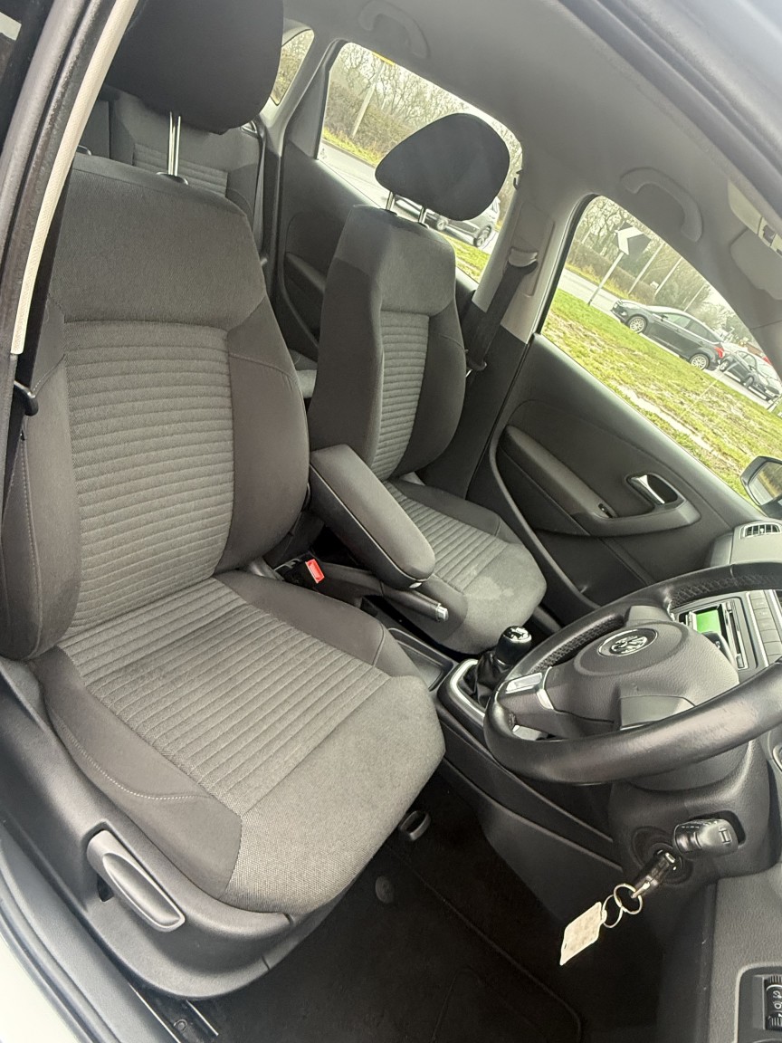 Used Volkswagen Polo 2013 for sale - 77277299: Photo 11