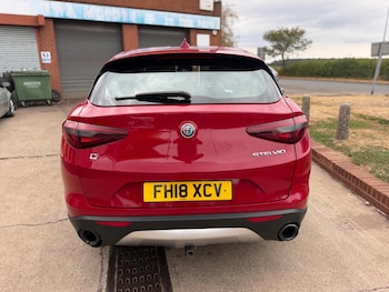 Used Alfa Romeo Stelvio 2018 for sale - 79531724: Photo