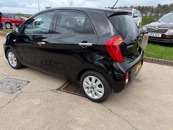 Used Kia Picanto 2017 for sale - 78383237: Photo