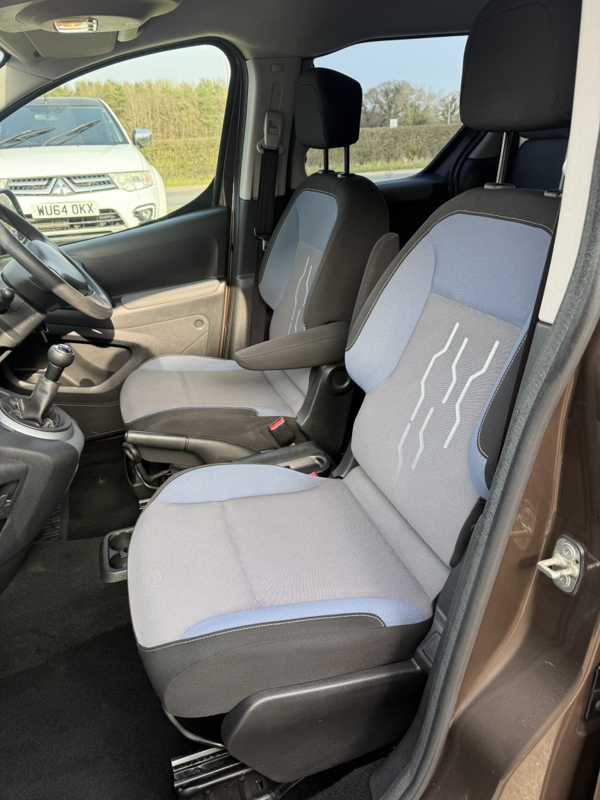 Used Peugeot Partner Tepee 2013 for sale - 77766330: Photo 21