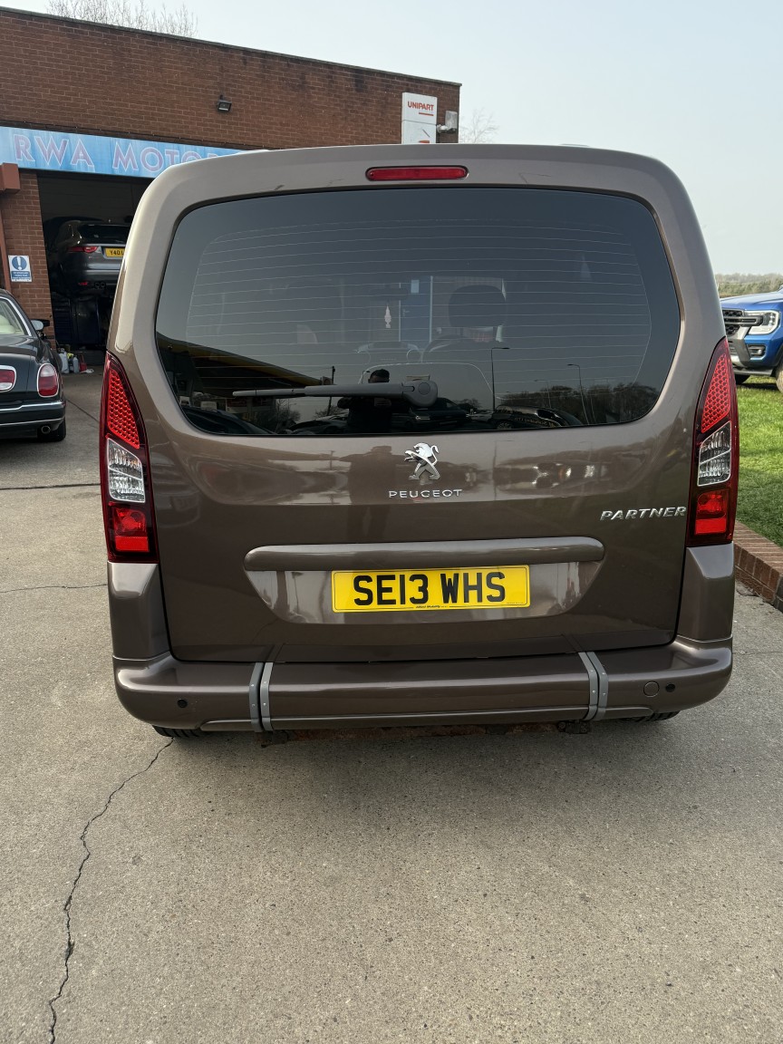 Used Peugeot Partner Tepee 2013 for sale - 77766330: Photo 4