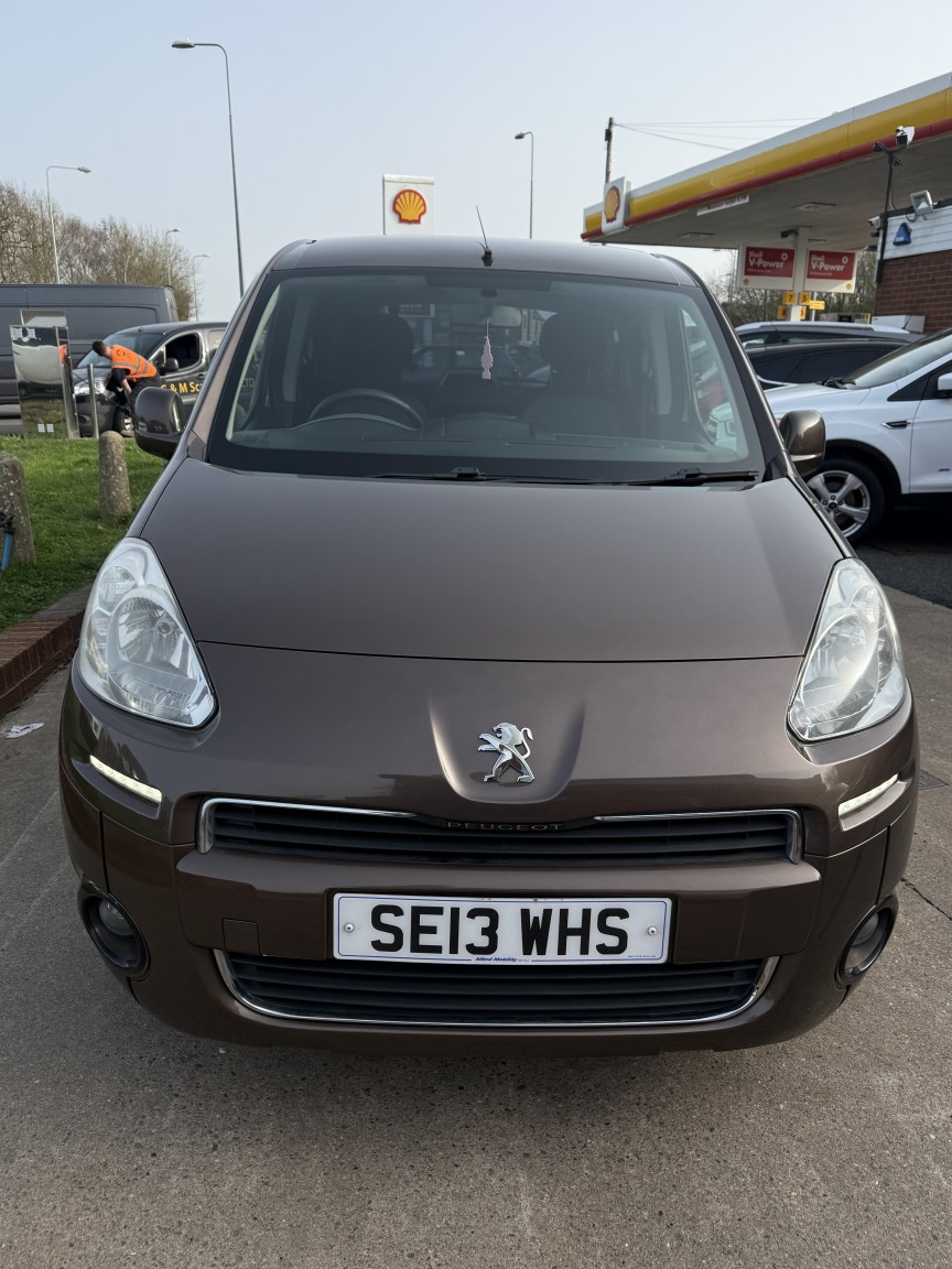 Used Peugeot Partner Tepee 2013 for sale - 77766330: Photo 8