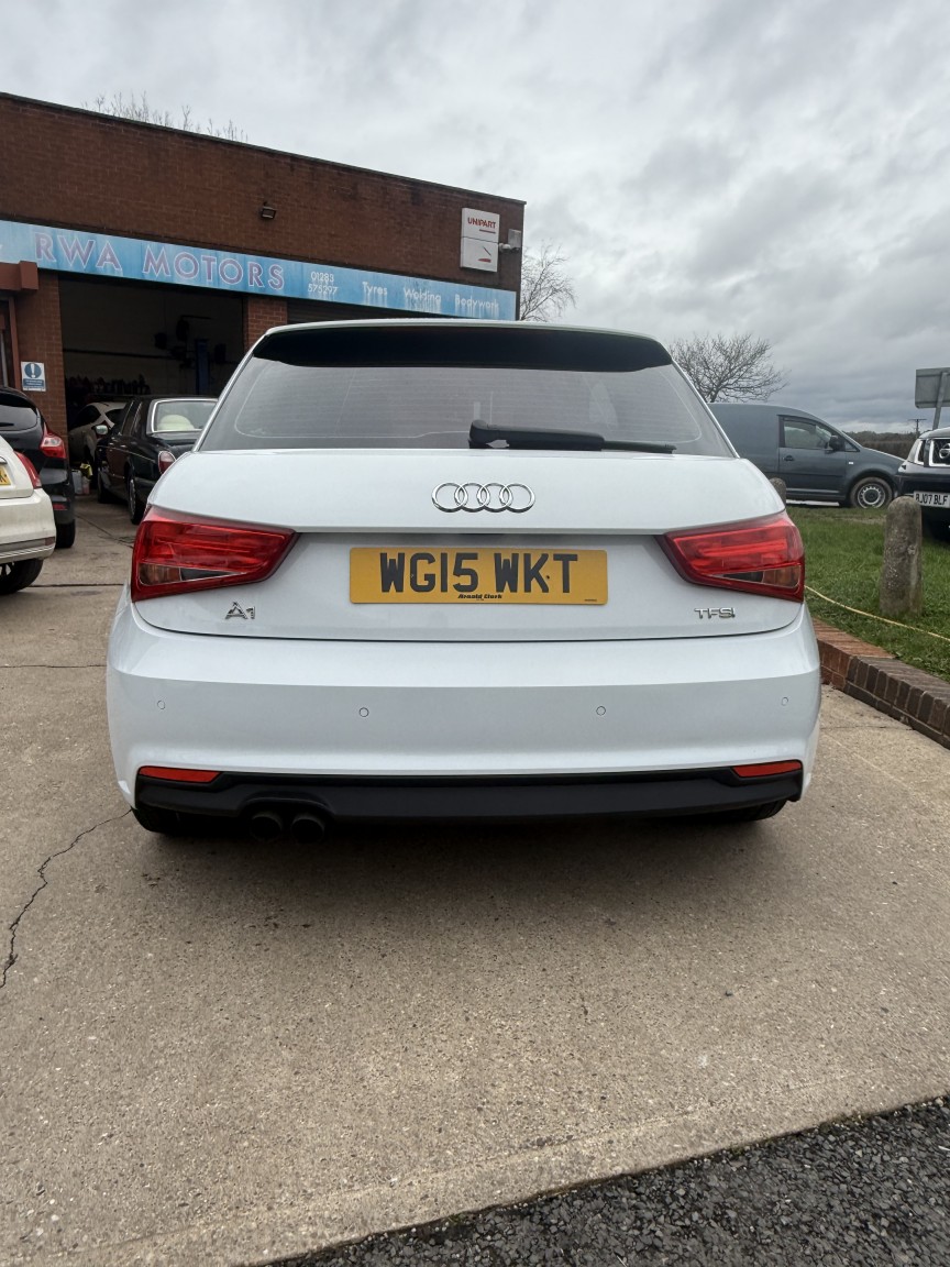 Used Audi A1 2015 for sale - 77681819: Photo 4