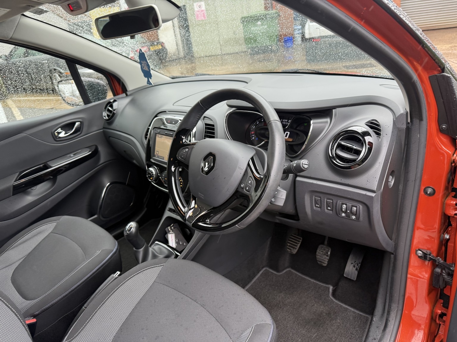 Used Renault Captur 2016 for sale - 77548323: Photo 17