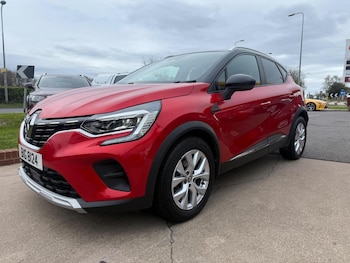 Used Renault Captur 2020 for sale - 78383396: Photo