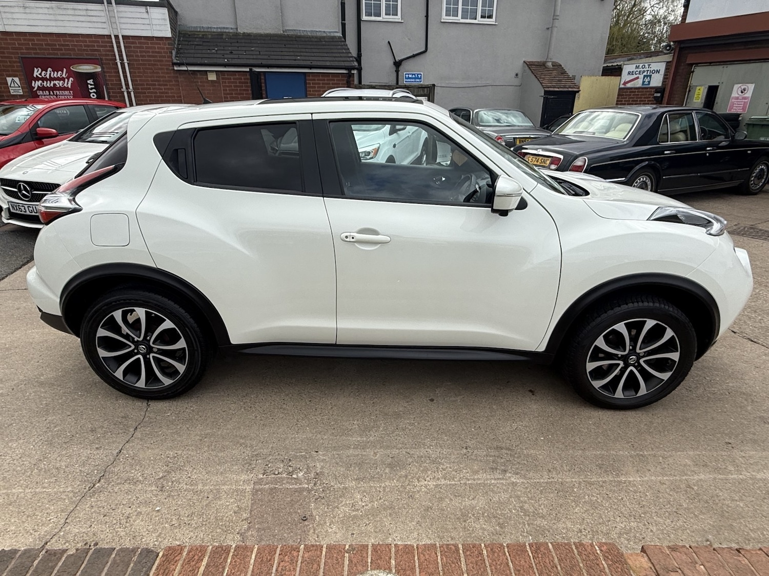 Used Nissan Juke 2017 for sale - 78077836: Photo 6