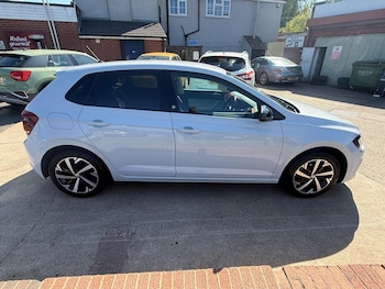 Used Volkswagen Polo 2018 for sale - 79168045: Photo