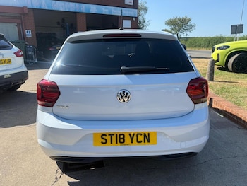 Used Volkswagen Polo 2018 for sale - 79168045: Photo