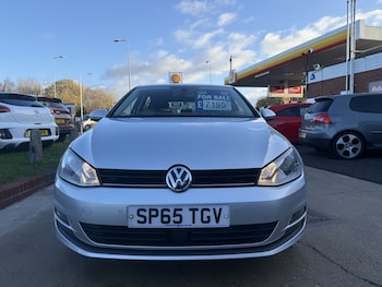 Used Volkswagen Golf 2015 for sale - 76719005: Photo