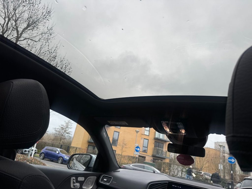 Used Mercedes-Benz GLE 2024 for sale - 77609079: Photo 5