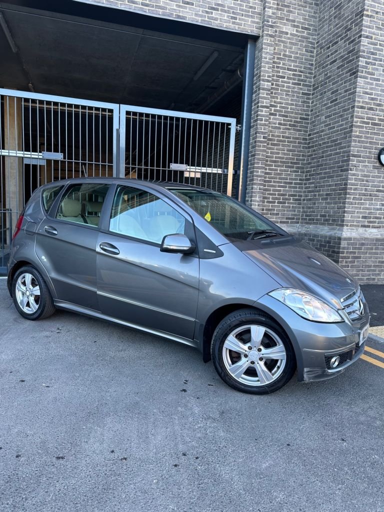 Used Mercedes-Benz A-Class 2011 for sale - 76848158: Photo 4