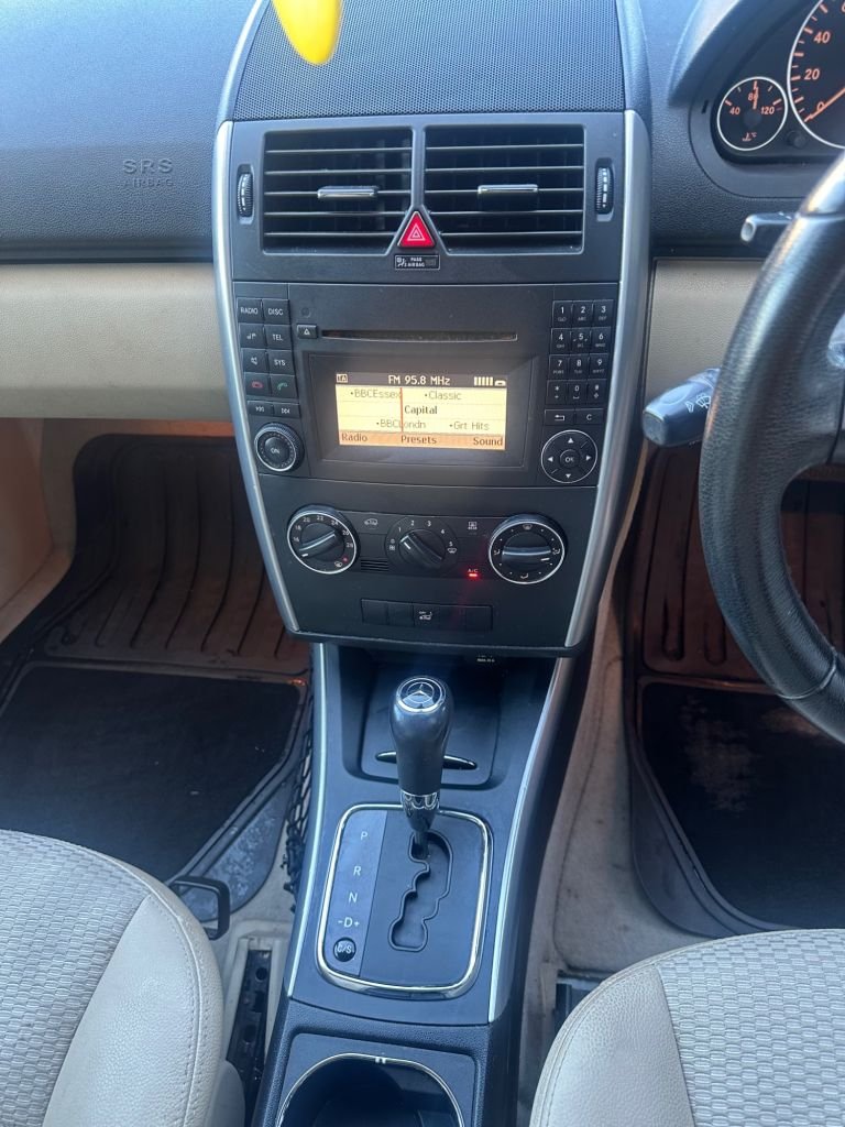 Used Mercedes-Benz A-Class 2011 for sale - 76848158: Photo 7