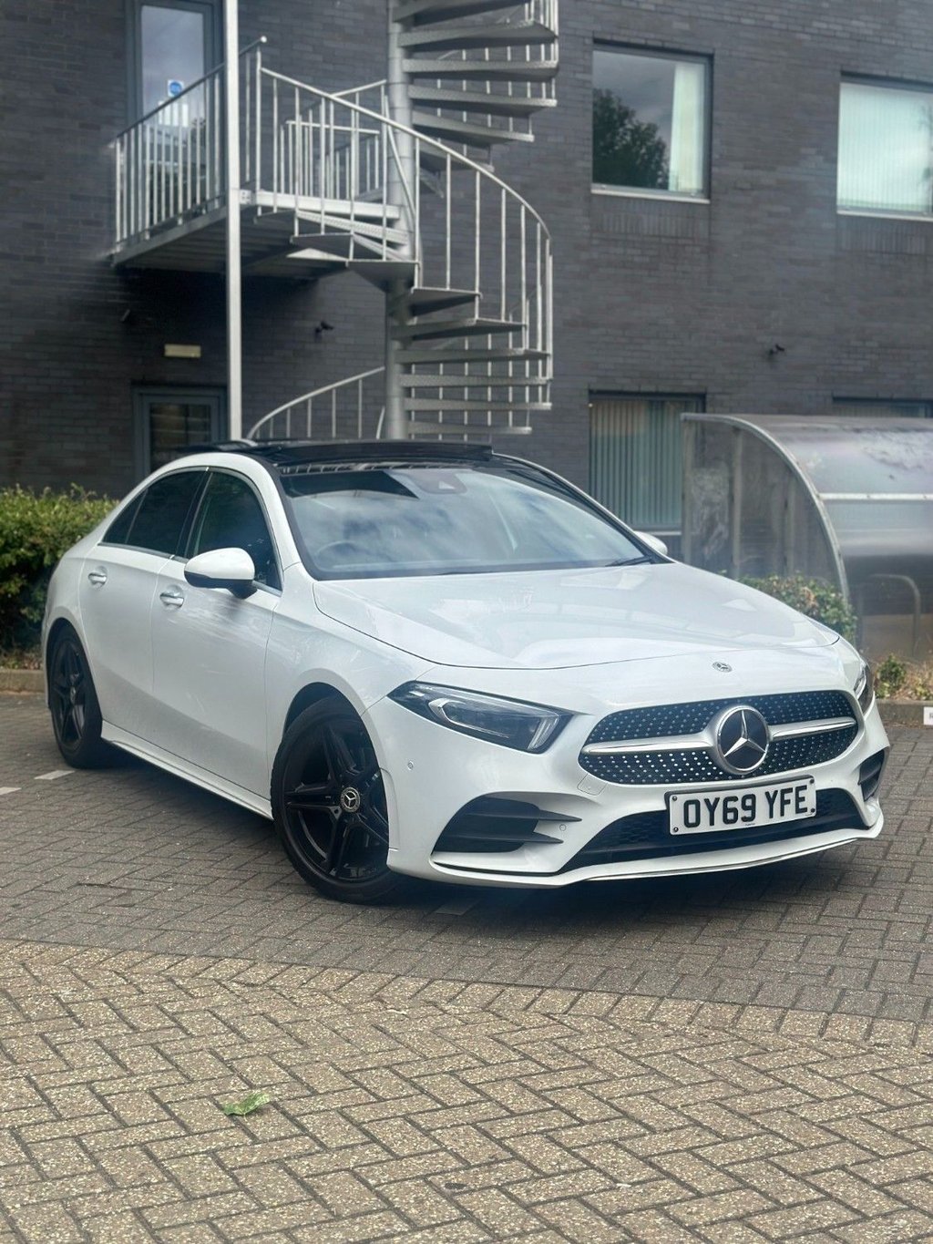 Used Mercedes-Benz A-Class 2019 for sale - 76735858: Photo 11