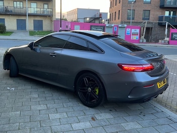 Used Mercedes-Benz E Class 2017 for sale - 76735860: Photo