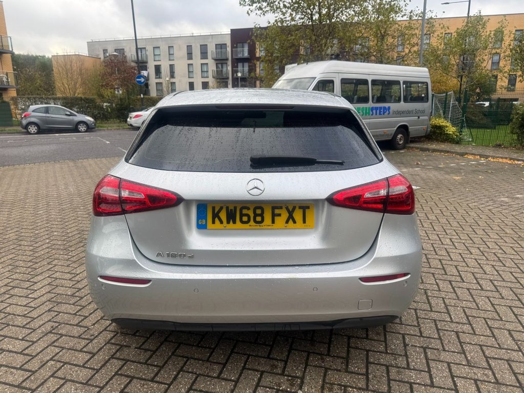 Used Mercedes-Benz A-Class 2018 for sale - 76735856: Photo 9