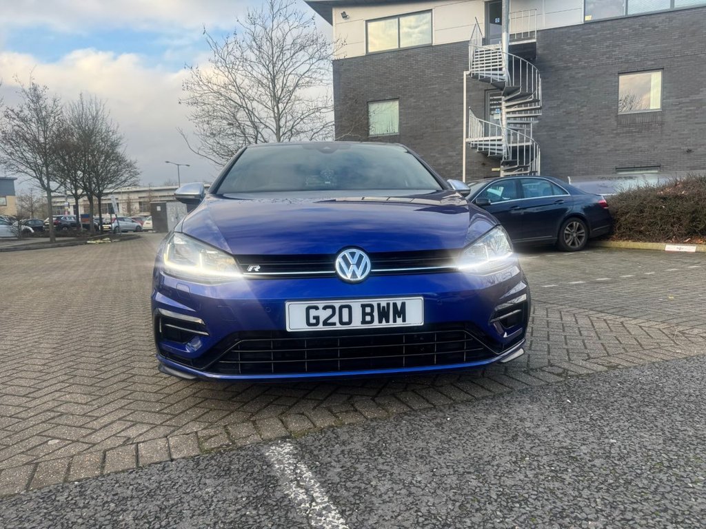 Used Volkswagen Golf 2019 for sale - 77250448: Photo 2