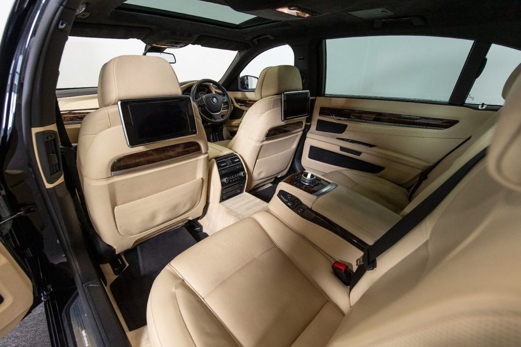 Used BMW 7 Series 2013 for sale - 78030214: Photo 30