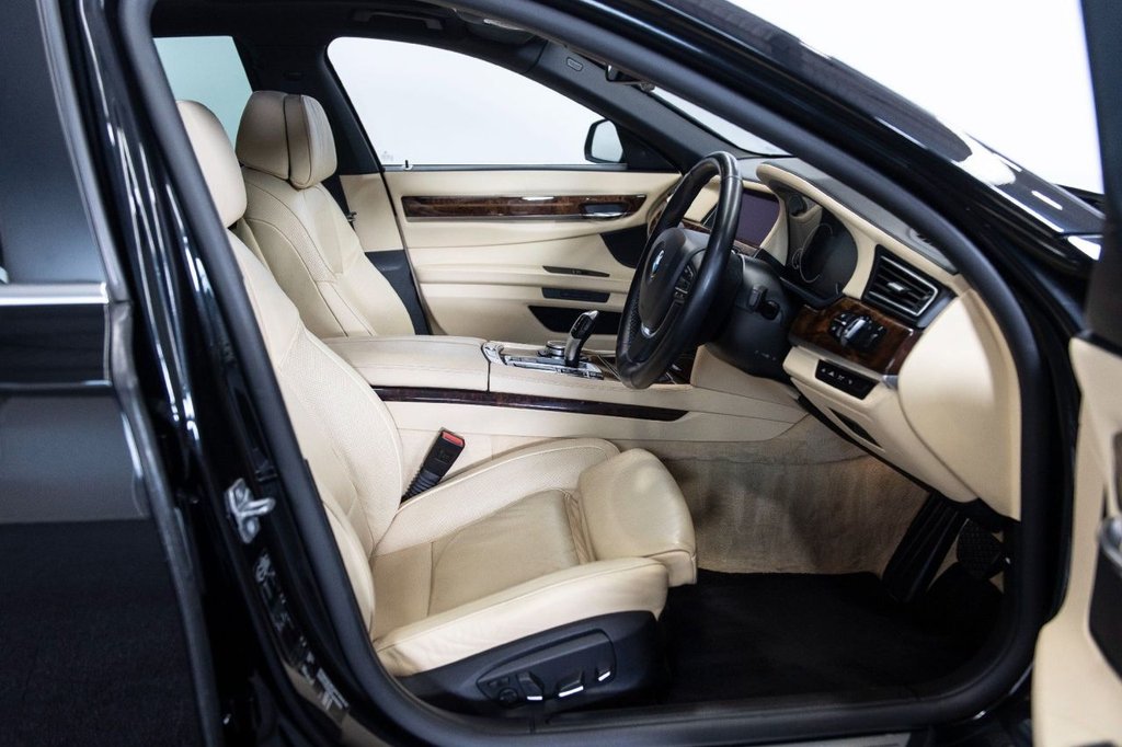 Used BMW 7 Series 2013 for sale - 78030214: Photo 9