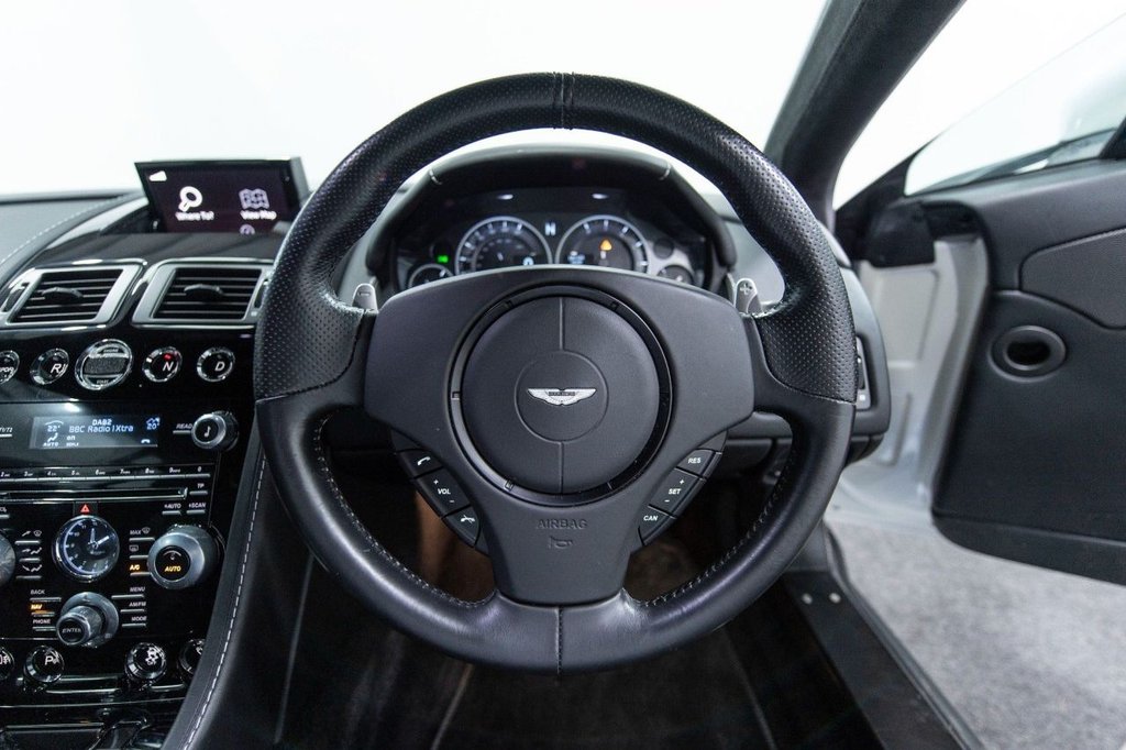 Used Aston Martin Vantage 2014 for sale - 78029748: Photo 11