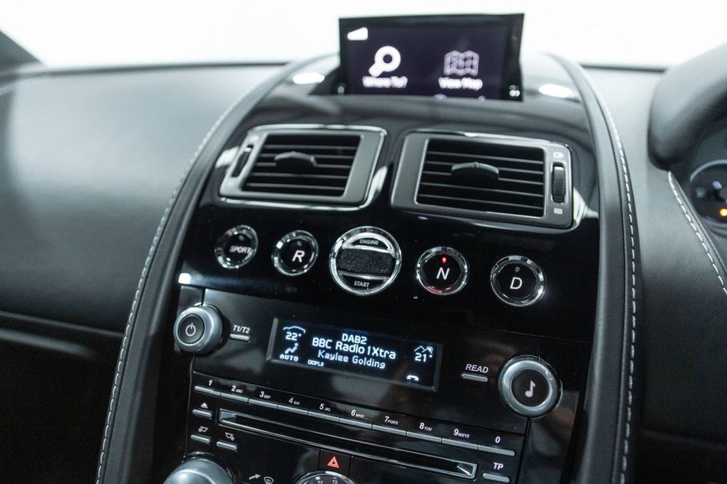 Used Aston Martin Vantage 2014 for sale - 78029748: Photo 19