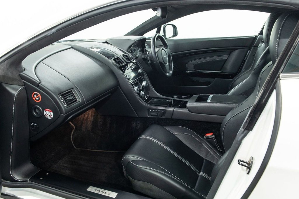 Used Aston Martin Vantage 2014 for sale - 78029748: Photo 21