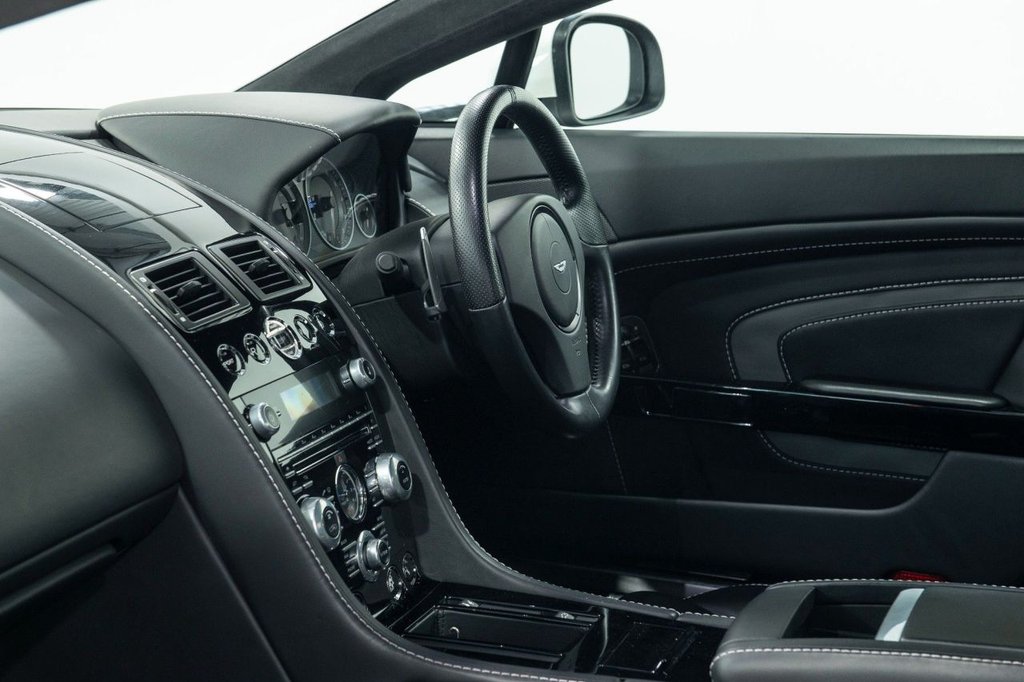 Used Aston Martin Vantage 2014 for sale - 78029748: Photo 22