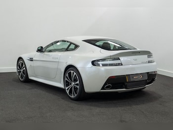 Used Aston Martin Vantage 2014 for sale - 78029748: Photo