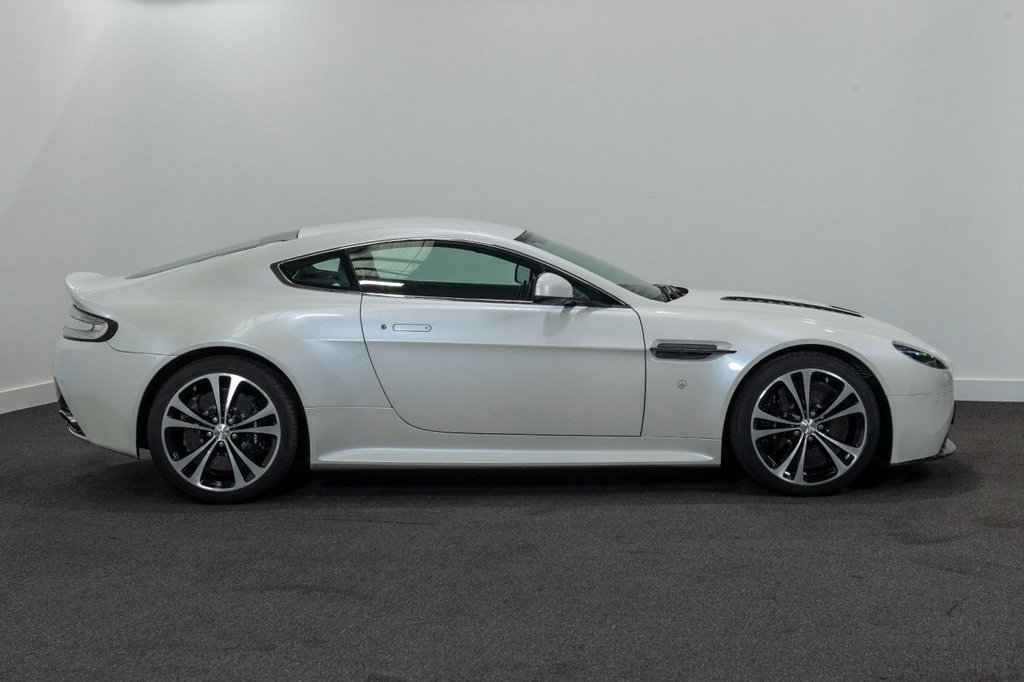 Used Aston Martin Vantage 2014 for sale - 78029748: Photo 3