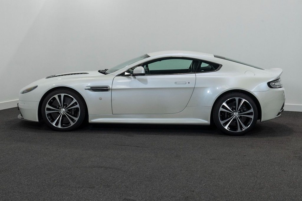 Used Aston Martin Vantage 2014 for sale - 78029748: Photo 5