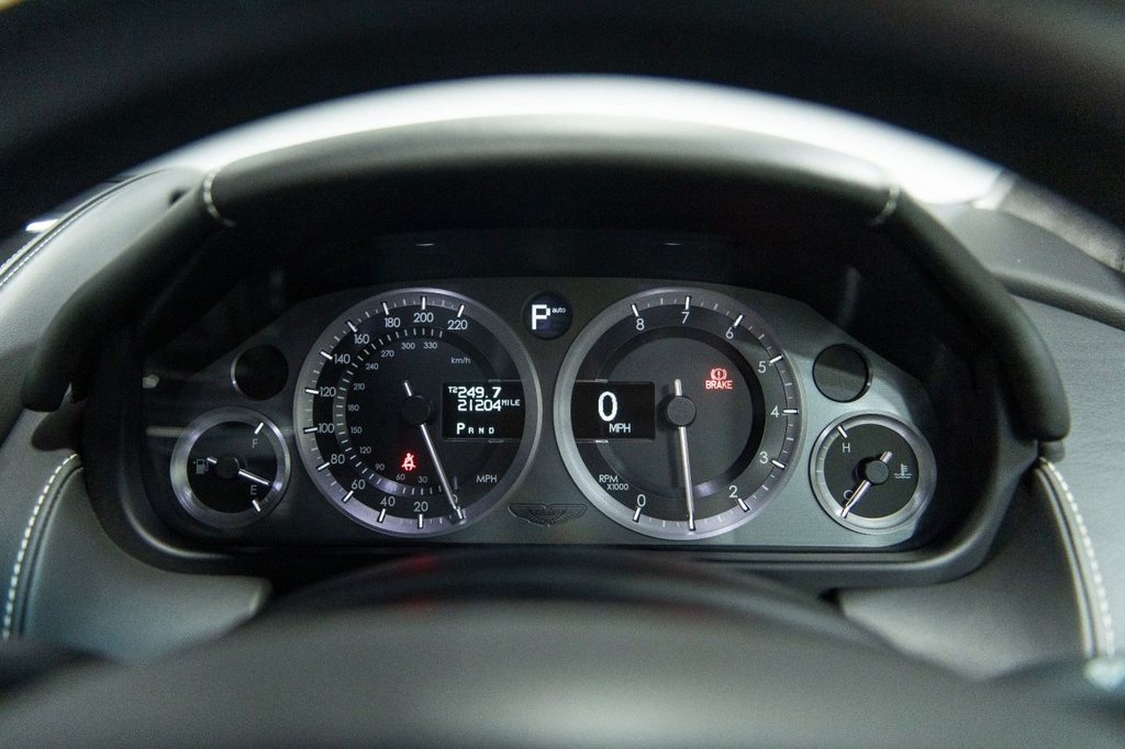 Used Aston Martin Virage 2012 for sale - 78030229: Photo 14