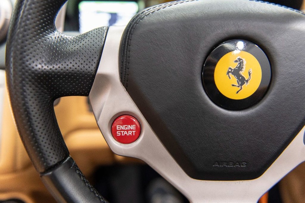 Used Ferrari California 2010 for sale - 78030152: Photo 16